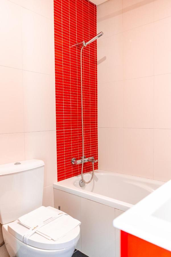 Sunny Studio In The Heart Of Lapa - 5Min Walk To Metro! Porto Exterior photo